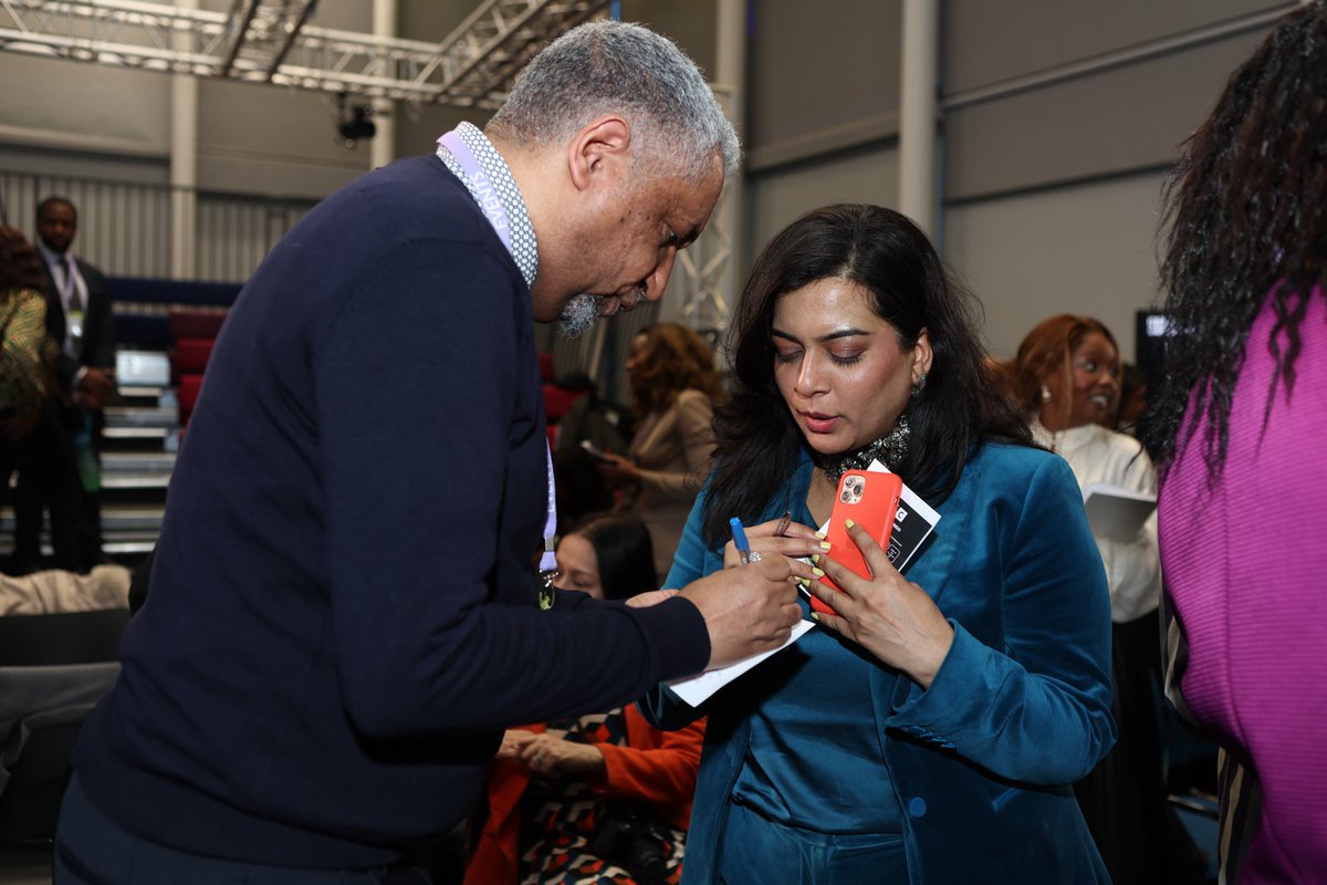 Thank you <a href="/RexIdaminabo/">Rex Idaminabo</a>, CEO <a href="/reputationpoll/">Reputationpoll.com</a> &amp;  colleagues at BBC Embrace for an engaging evening with change-makers &amp; visionary leaders. A powerful exchange on best practices in inclusive leadership that drives impact!
And yes, <a href="/PALAssociates2/">PALAssociates</a> continues to set the standard in