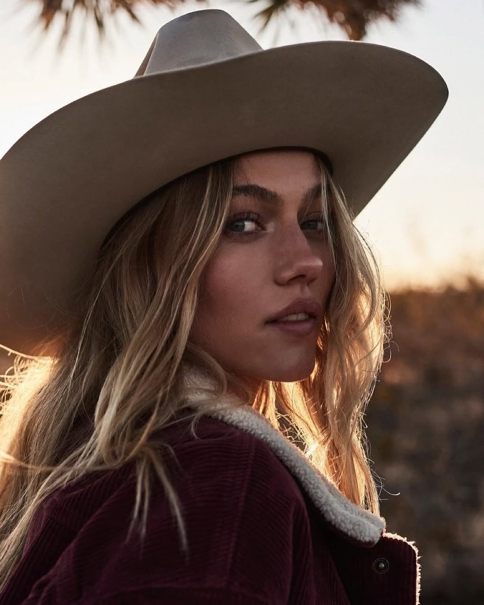 J'adore Models tweet media