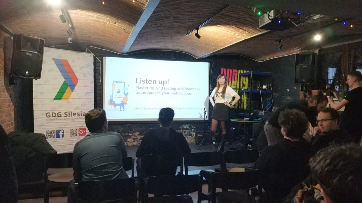 FlutterCracow's tweet image. With visit at meetup organized by our dear friends from #FlutterSilesia.