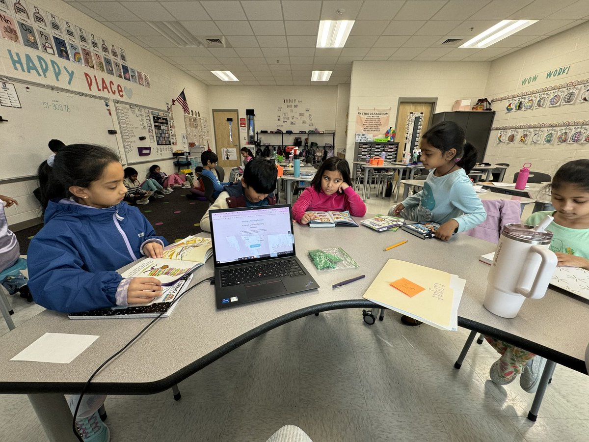 We are SO EXCITED about our read-a-thon at ETE! We started logging some minutes today!!📚📖