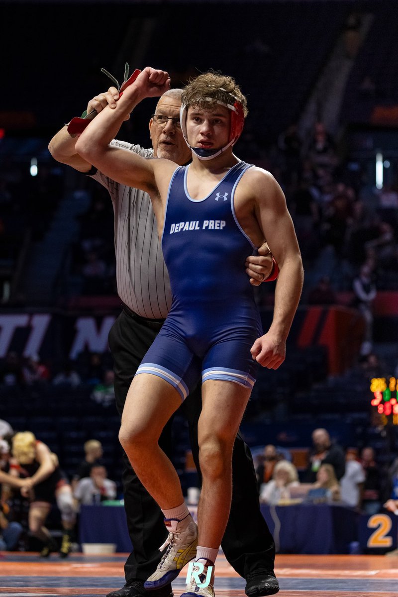 Max Rosen wins first round match 5-2