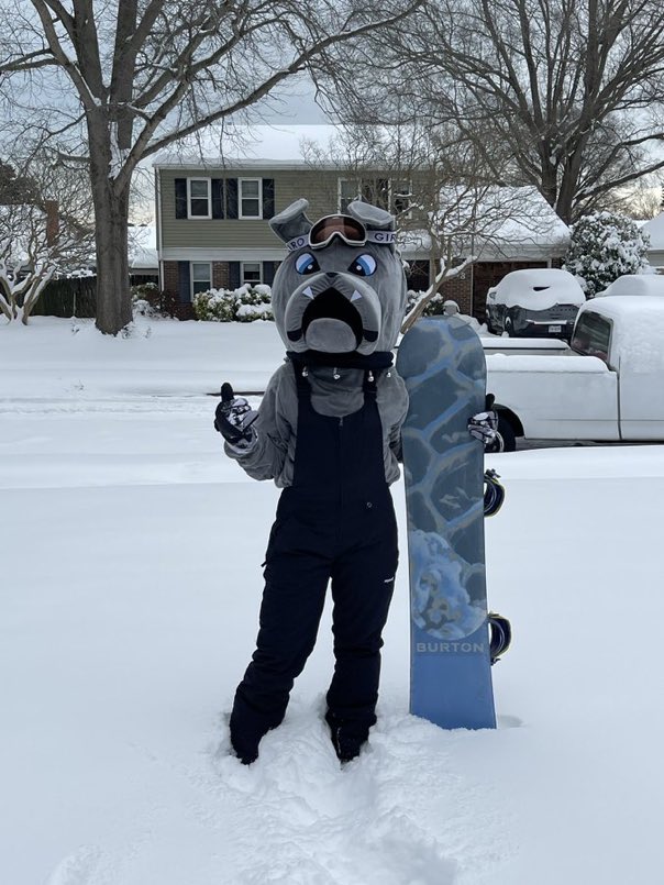 Even our Bayside Bulldog <a href="/BaysideBulldog/">Bayside Bulldogs</a> knows how to enjoy a snow day after some asynchronous learning.  <a href="/Amanda_LoydVB/">Amanda Loyd</a> <a href="/vbschools/">VBSchools</a> <a href="/DavidSchleck/">David Schleck</a> <a href="/sandspike23/">Toney Reeves</a>
