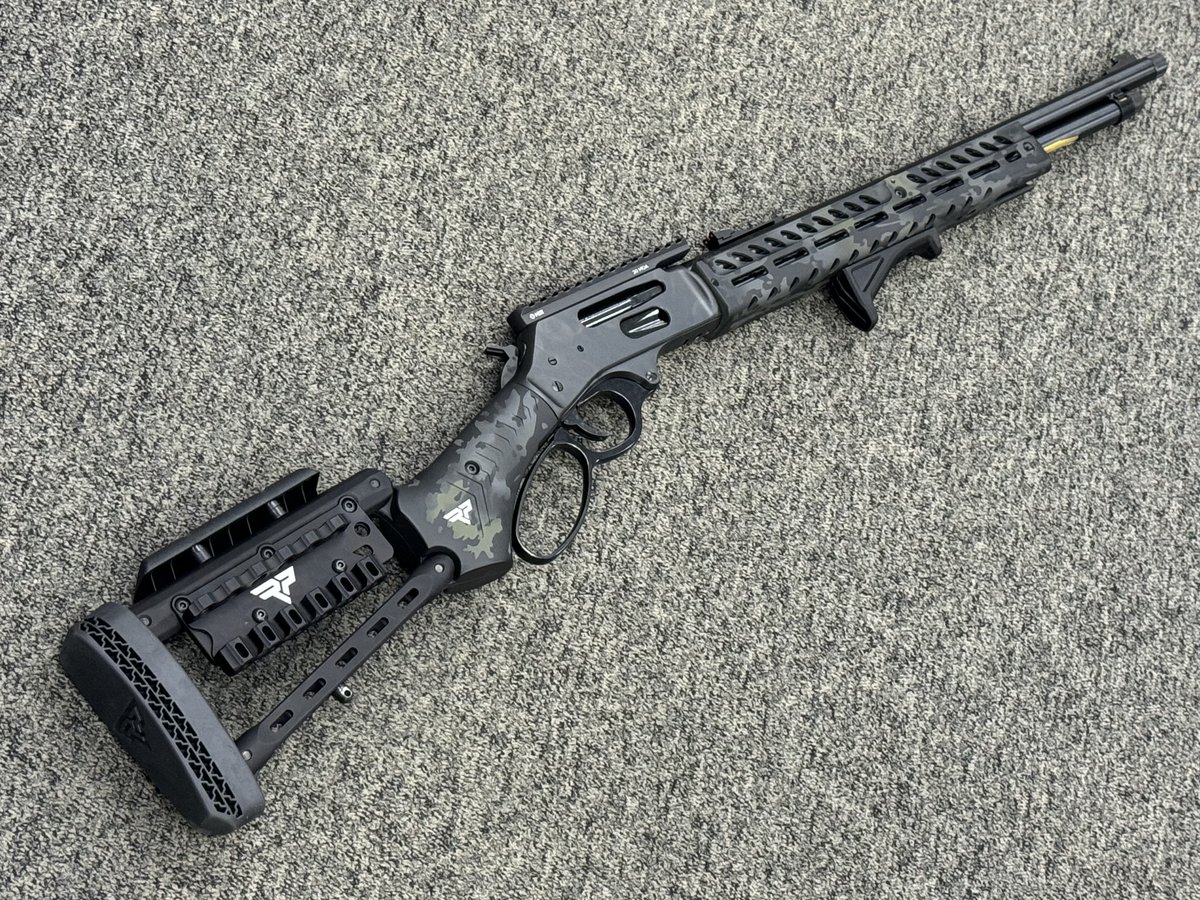 CleaverFirearms's tweet photo. NEW Henry H009 Ranger Point Custom Camo 30-30, Tactical, Smooth with all the Fruit....

#henry #rangerpointprecision #leveraction #camo #madeinusa #bigloop #opticready #huntready #threadedmuzzle #hogsmasher https://t.co/kbbN8CWNXp