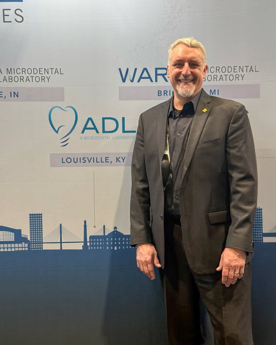 MicroDental's tweet photo. ✨What a day at Booth #5219!✨ We loved connecting with amazing dental professionals at the Chicago Midwinter Meeting. Stop by tomorrow to meet the team and see how we can support your practice! #MidwinterMeeting #DentalLabNetwork #InnovationInDentistry #MicroDental #SmilesMatter https://t.co/oi7naqjgui