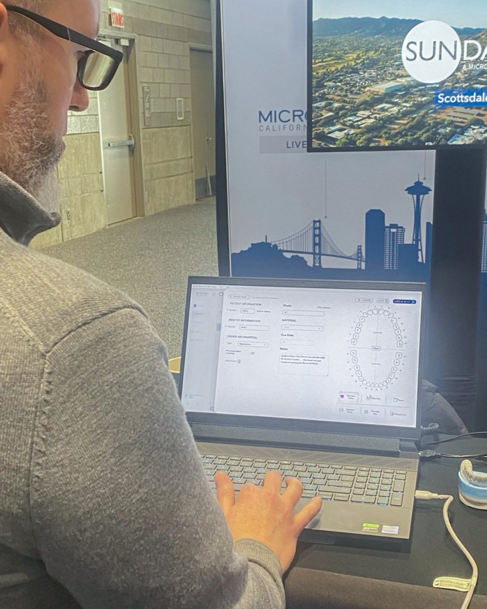 MicroDental's tweet photo. ✨What a day at Booth #5219!✨ We loved connecting with amazing dental professionals at the Chicago Midwinter Meeting. Stop by tomorrow to meet the team and see how we can support your practice! #MidwinterMeeting #DentalLabNetwork #InnovationInDentistry #MicroDental #SmilesMatter https://t.co/oi7naqjgui