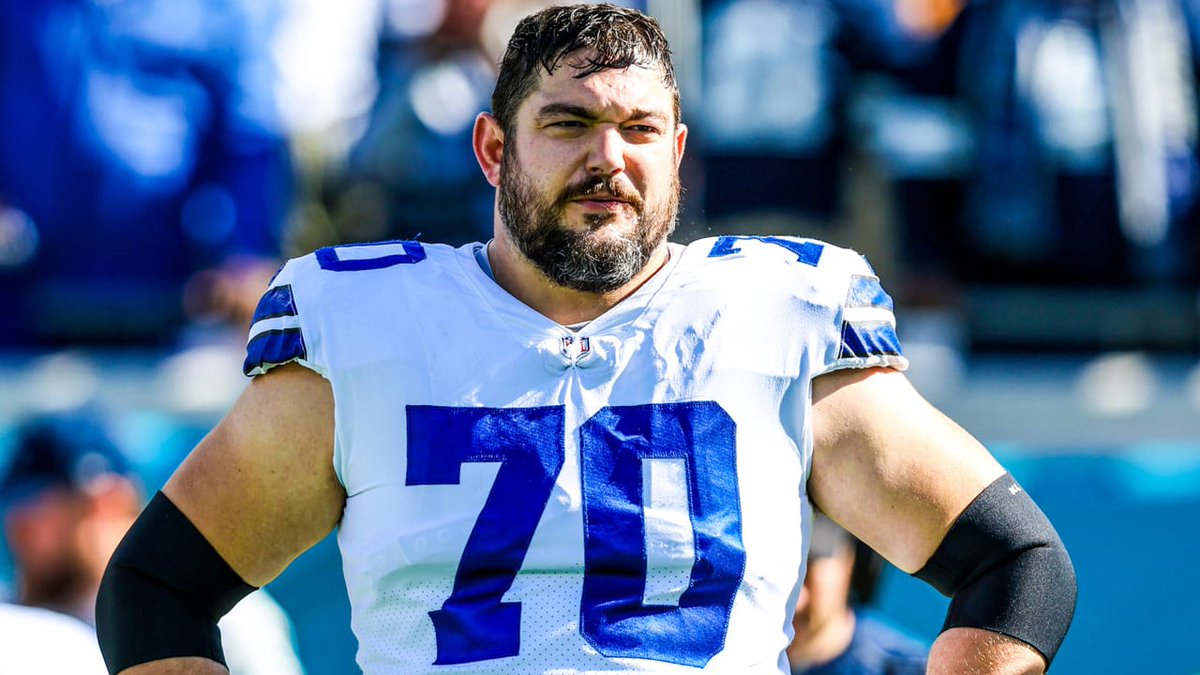NFL_DovKleiman's tweet photo. 𝗕𝗥𝗘𝗔𝗞𝗜𝗡𝗚: #Cowboys Zack Martin is planning to retire.

One of the best to ever do it 👏 https://t.co/F9mHGwN2Ml