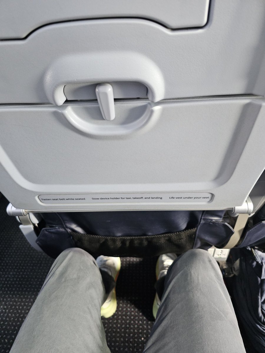 Vegas bound.  After 3 eventful days in PHX, I need it 😆

#WLPC