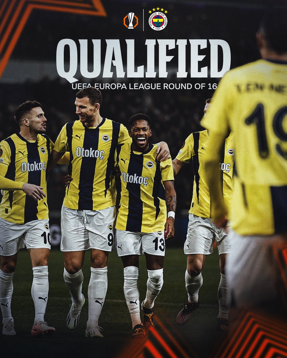 Round of 16, here we come! 👋

#UEL