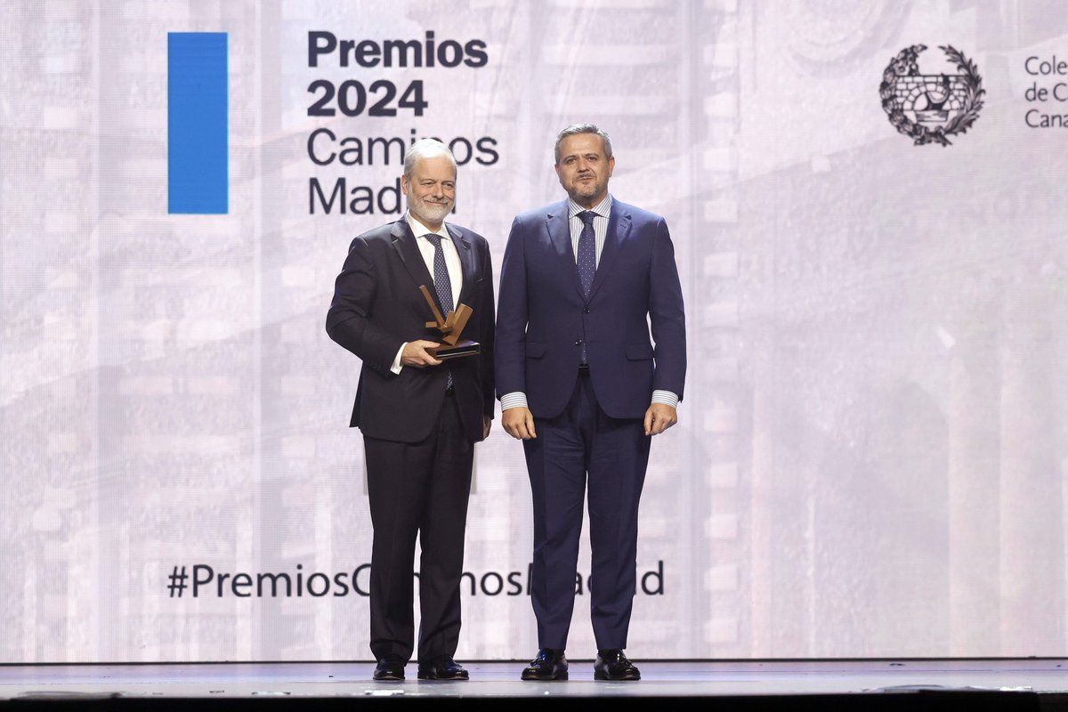 jorgerodrigodo's tweet photo. Enhorabuena a todos los galardonados en la XVII edición de los #PremiosCaminoMadrid de @caminosmadrid.

En Madrid podemos presumir de excelentes infraestructuras y de profesionales con enorme talento que transforman nuestra región.

Enhorabuena, @metro_madrid y Canal de Isabel II.