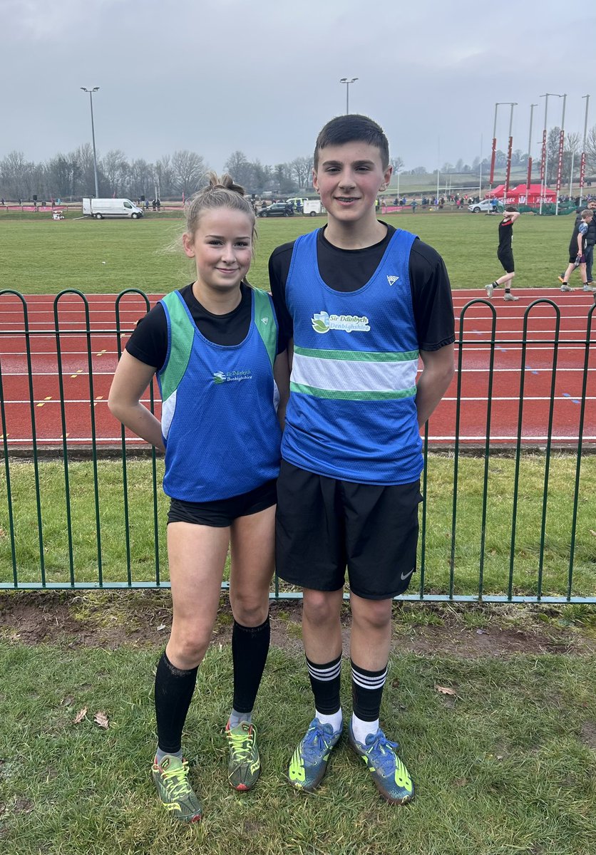 Massive well done to these three legends who made the long trip to Brecon to represent North East Wales at the Welsh Cross Country Championships in Brecon on Wednesday! A huge achievement for Ave, Dan and Nancy!👏 🏃🏻🏃‍♀️🏃🏼‍♀️