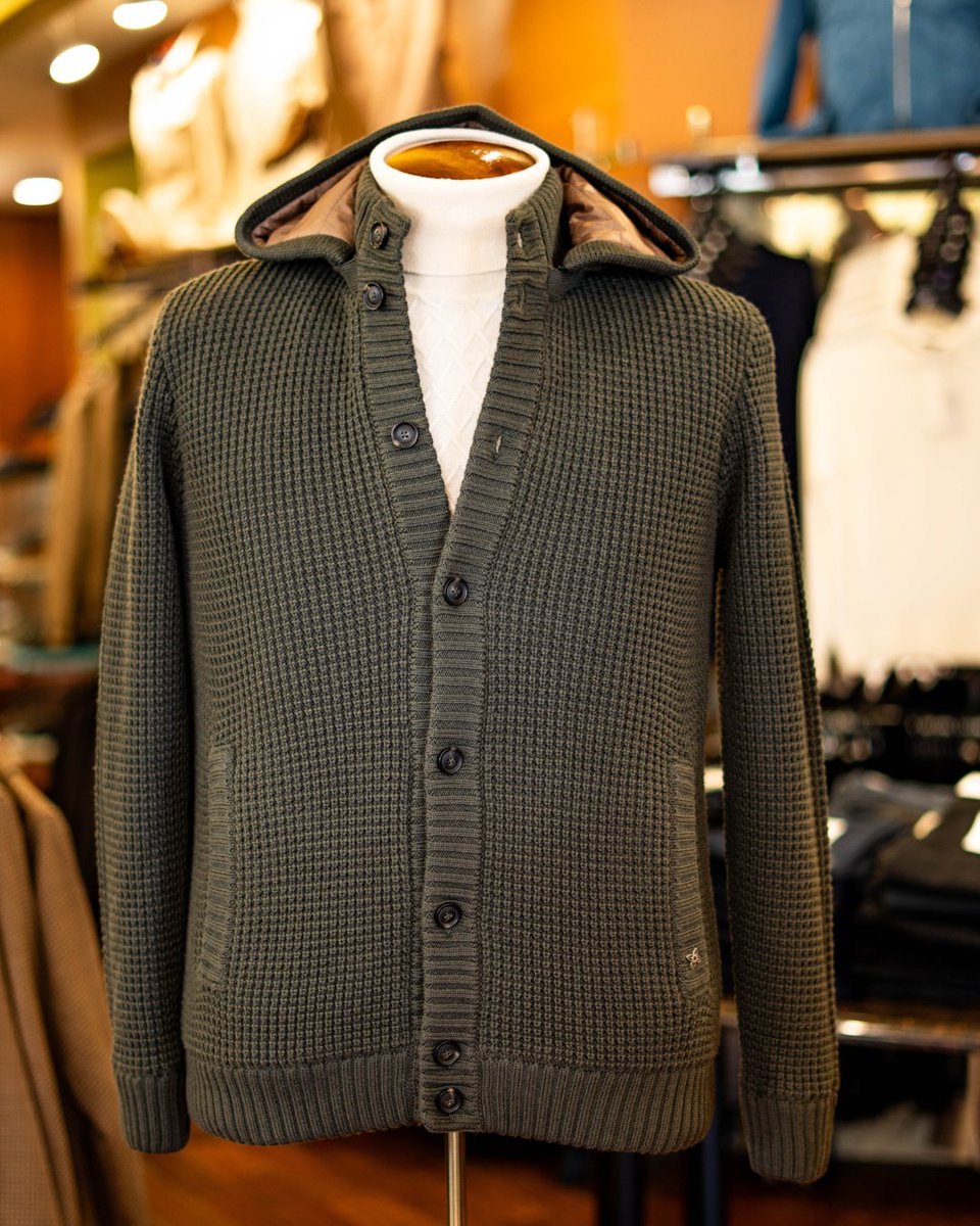 CicchiniCustom's tweet image. Layer up in style with quality sweaters that bring effortless style to every outfit.

#SweaterWeather #WinterOutfit #CustomClothing #MensFashion #Quality #CicchiniCustomClothier