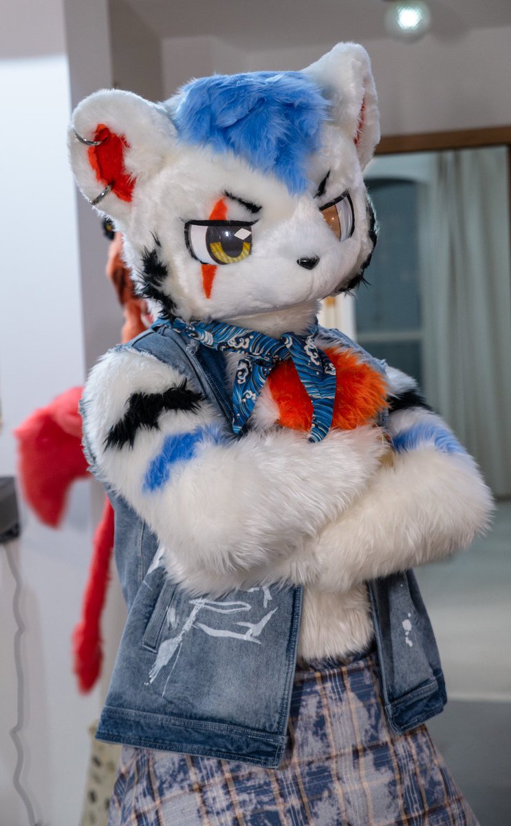 #FursuitFriday ganggang bro