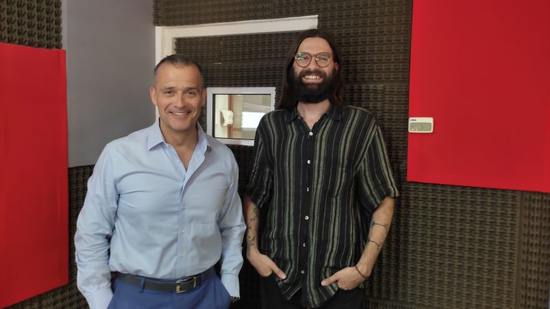 Suncast Chile (@suncastchile) on Twitter photo Nuestro CTO, <a href="/pedro_correa_a/">Pedro Correa Álvarez</a>, estuvo en Universo Emprendedores de <a href="/RadioUniverso/">Radio Universo</a> junto al periodista Iván Núñez, donde habló sobre cómo optimizamos +5.000 MW de energía solar y eólica en Chile. #Suncast #IA #EnergíaRenovable 🔊 Escucha la entrevista aquí lnkd.in/e6Nn6PPA Nuestro CTO, <a href="/pedro_correa_a/">Pedro Correa Álvarez</a>, estuvo en Universo Emprendedores de <a href="/RadioUniverso/">Radio Universo</a> junto al periodista Iván Núñez, donde habló sobre cómo optimizamos +5.000 MW de energía solar y eólica en Chile. #Suncast #IA #EnergíaRenovable 🔊 Escucha la entrevista aquí lnkd.in/e6Nn6PPA