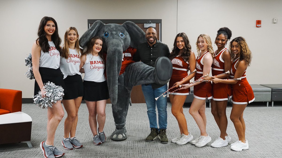 Dr. Daniel Truelove Jr. (@datruelovejr) on Twitter photo Day 2 with #TCSSWholeChild sharing four leadership keys with their middle/high school student leaders! Excited to see how they continue to inspire, lead, and make an impact! <a href="/UA_WholeChild/">Tuscaloosa Whole Child</a>
#Leadership #LeadersNow #YouthEmpowerment #LeadershipInAction #YouthLeadership2025 Day 2 with #TCSSWholeChild sharing four leadership keys with their middle/high school student leaders! Excited to see how they continue to inspire, lead, and make an impact! <a href="/UA_WholeChild/">Tuscaloosa Whole Child</a>
#Leadership #LeadersNow #YouthEmpowerment #LeadershipInAction #YouthLeadership2025
