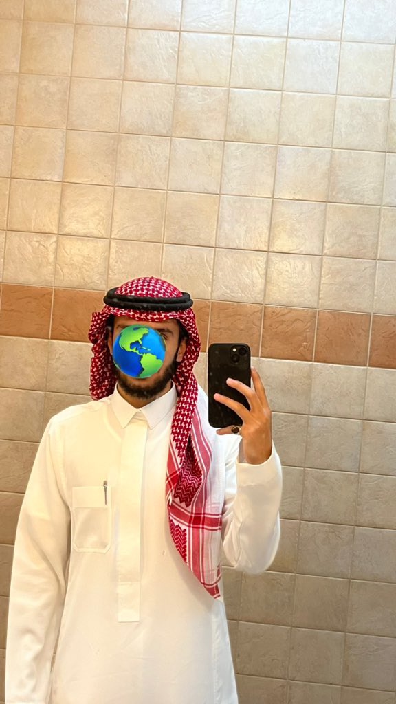 almalkige's tweet photo. الحمدلله اليوم قدمنا مشروع تخرجنا بمعرض انجاز وبكذا رسمياً اصبحت مهندس🥳
#معرض_انجاز_2025 https://t.co/o9DRIgKnsc