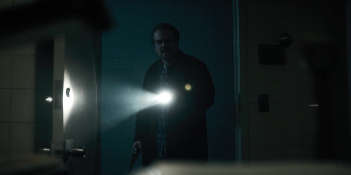 <a href="/StrangerThngsRP/">Stranger Things ᴿᴾ</a> ⦅📺⦆ Stranger Things ᴿᴾ ⌕ #ST5RP → ﹫𝗦𝗧𝖲𝗁𝗈𝗐𝖱𝖯. © Season one at <a href="/NtflxtvRP/">Netflix Plataform ᴿᴾ (Parody account)</a> → Notices and more

We share with you photographs from the five chapter of the first season.