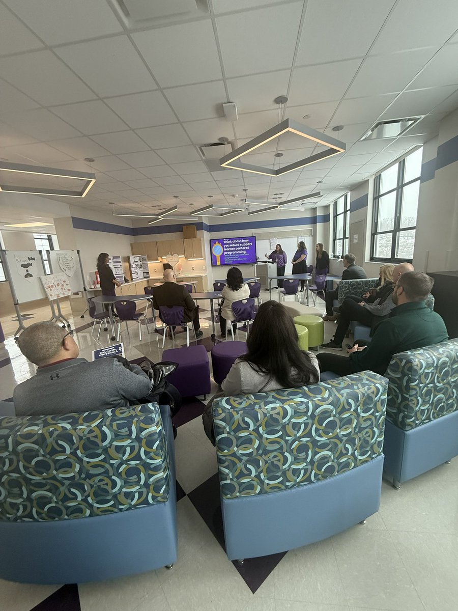 BeaverAreaSD's tweet photo. What an inspiring day of school visits with our #Learning2025 @AASAHQ cohort. Thanks @southallegheny @DWMcDonald11 and @BWSDNews @BWSDsuper for a wonderful day. https://t.co/KdfDQvGlwE