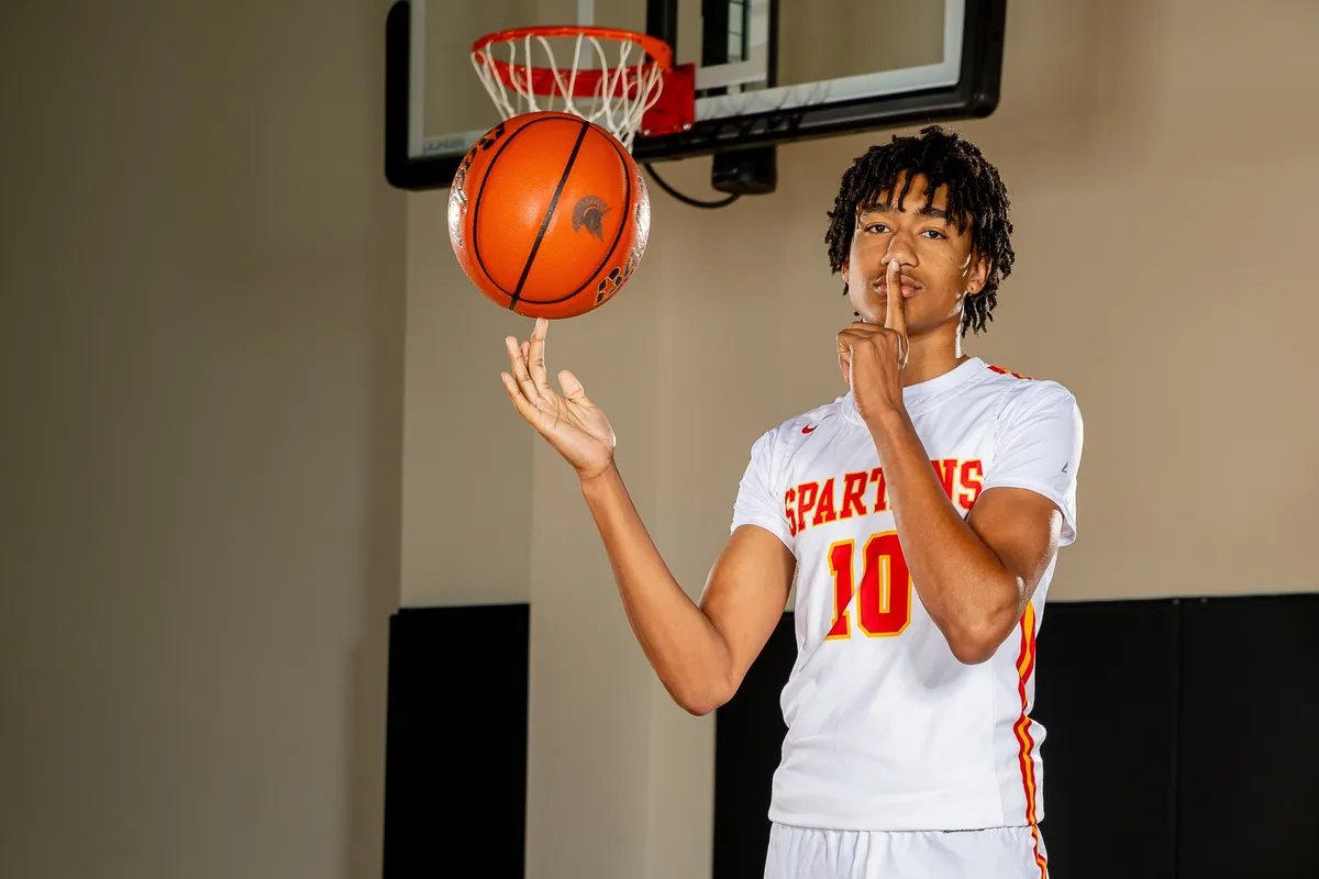 VYPE Houston (@vypehouston) on Twitter photo VYPE HOU Boys 🏀 Player Of The Year Fan Poll! Vote until 11:59 pm on Thursday, Feb. 27th!
Nominees
<a href="/EBlack124/">ElijahBlack124</a>
<a href="/ChristianGib05/">Christian Gibson</a>
<a href="/Cant_guardmike_/">Michael Collins</a>
<a href="/kevin_sarge20/">Kevin Sargeant</a>
<a href="/ian_inman2/">Ian Inman</a>
AND MORE!!
VOTE: vype.com/Texas/Houston/… VYPE HOU Boys 🏀 Player Of The Year Fan Poll! Vote until 11:59 pm on Thursday, Feb. 27th!
Nominees
<a href="/EBlack124/">ElijahBlack124</a>
<a href="/ChristianGib05/">Christian Gibson</a>
<a href="/Cant_guardmike_/">Michael Collins</a>
<a href="/kevin_sarge20/">Kevin Sargeant</a>
<a href="/ian_inman2/">Ian Inman</a>
AND MORE!!
VOTE: vype.com/Texas/Houston/…