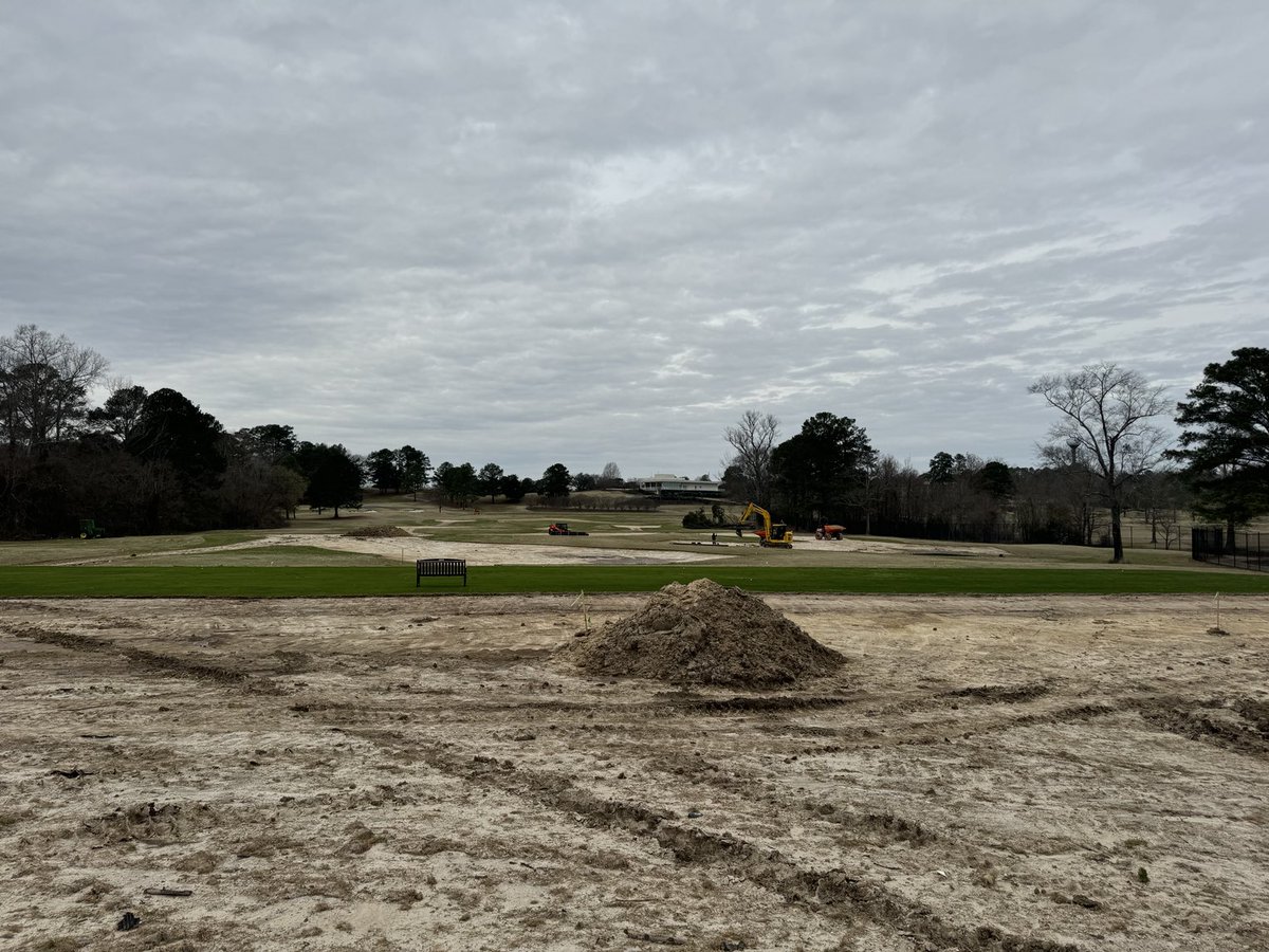 Despite the on and off rains, ⁦<a href="/PearsonGolf/">Pearson Golf Construction</a>⁩ and ⁦⁦<a href="/omajohnc/">John Christiansen</a>⁩ are making great headway on the new short game area and significant sand caping work in the floor of the range at the Country Club of Jackson. Pearson Golf has already swapped 1700+ heads and SJ too!