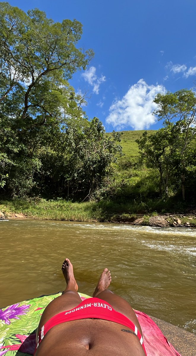 Mdriiano's tweet photo. Cachu ☀️🌳❤️ https://t.co/0TdJ964xRP