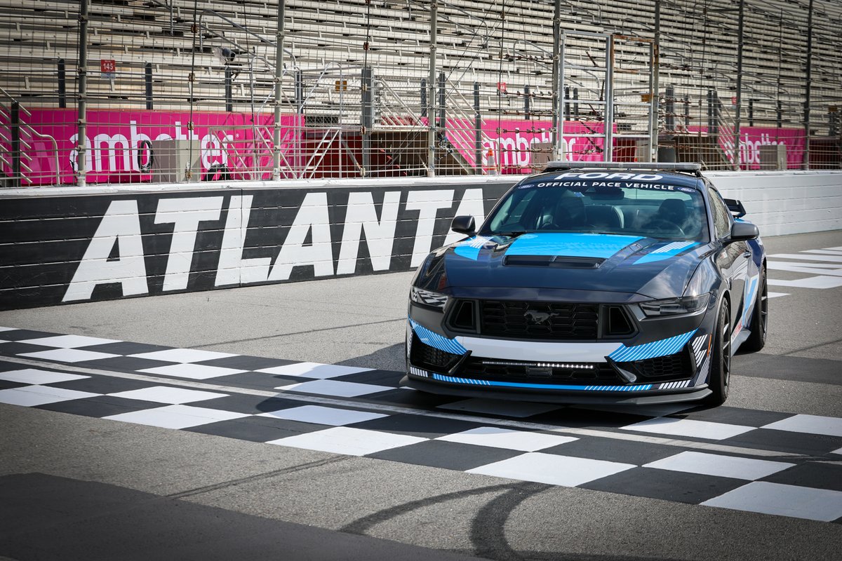 Meet the beasts leading the charge: the Ford Mustang Dark Horses - the official NASCAR pace cars for the Ambetter Health 400 🐎

@FordPerformance 

Read More: bit.ly/3X9V7If