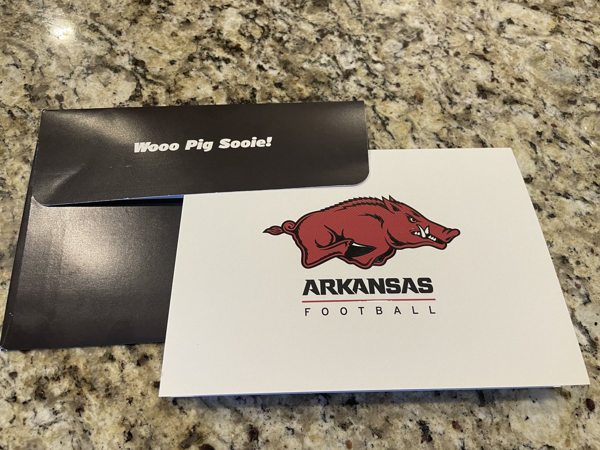 Thank you <a href="/CoachSFountain/">Scott Fountain</a> and <a href="/Adam_Dulka/">Adam Dulka</a> for the letter and the camp invite!! 🐗
<a href="/coachtfountain/">Tanner Fountain</a> <a href="/adam_pender/">Adam Pendergrass</a> <a href="/Coach_Ray53/">Hayden Ray</a>