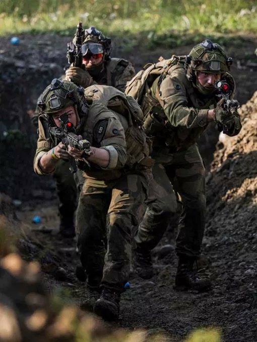 galluzzilucio's tweet image. SEMPRE DI PIÙ COSÌ
🌻🇺🇦💙💛 #FightWithUkraine