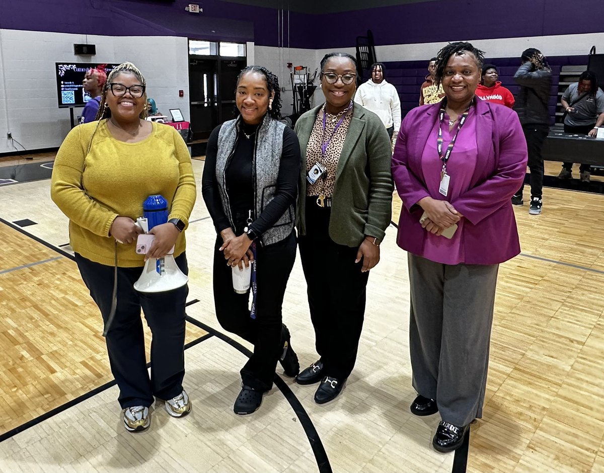 Penny Ford (@onecentford) on Twitter photo Minor High students connected with area professionals for career advice and showcased their entrepreneurship skills & talents at the MHS Career Expo 2025 todayโผ๏ธ Kudos to <a href="/MHScounseling2/">Minor High School Counseling Dept.</a> and Career Coach Latasha Nix for coordinating this event! ๐<a href="/JEFCOED/">Jefferson County Schools</a> <a href="/JEFCOCareerTech/">JEFCOED Career Tech</a> Minor High students connected with area professionals for career advice and showcased their entrepreneurship skills & talents at the MHS Career Expo 2025 todayโผ๏ธ Kudos to <a href="/MHScounseling2/">Minor High School Counseling Dept.</a> and Career Coach Latasha Nix for coordinating this event! ๐<a href="/JEFCOED/">Jefferson County Schools</a> <a href="/JEFCOCareerTech/">JEFCOED Career Tech</a>