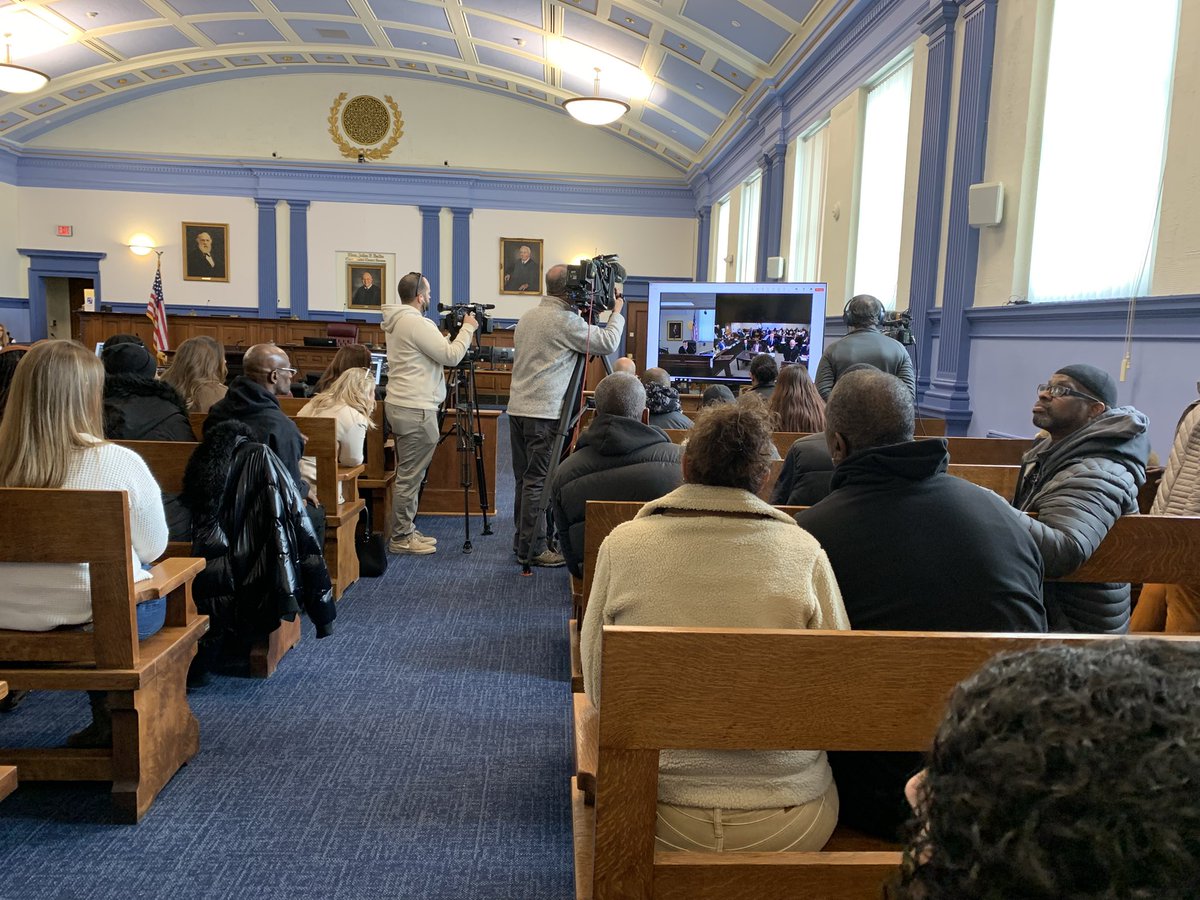 Wendy Wright (@wendywrighttv) on Twitter photo Indictment unsealed in the Robert Brooks case and one by one some Marcy Correctional Facility correction officers are being arraigned inside an Oneida County Court on Murder 2nd charges. There are so many people, two courtrooms are overflowing. <a href="/SPECNews1ROC/">Spectrum News 1 ROC</a> <a href="/SPECNews1CNY/">Spectrum News 1 CNY/S.Tier</a> Indictment unsealed in the Robert Brooks case and one by one some Marcy Correctional Facility correction officers are being arraigned inside an Oneida County Court on Murder 2nd charges. There are so many people, two courtrooms are overflowing. <a href="/SPECNews1ROC/">Spectrum News 1 ROC</a> <a href="/SPECNews1CNY/">Spectrum News 1 CNY/S.Tier</a>