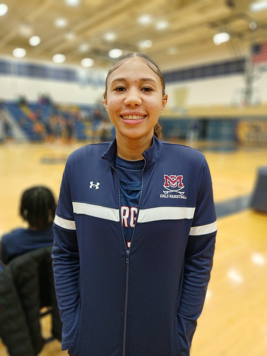 One of the best rising girls 🏀 teams in Arizona is McClintock HS, led by head coach Dave Williams with young, talented college basketball prospects. Wish his team good luck as they play tonight in the State 🏀playoffs
