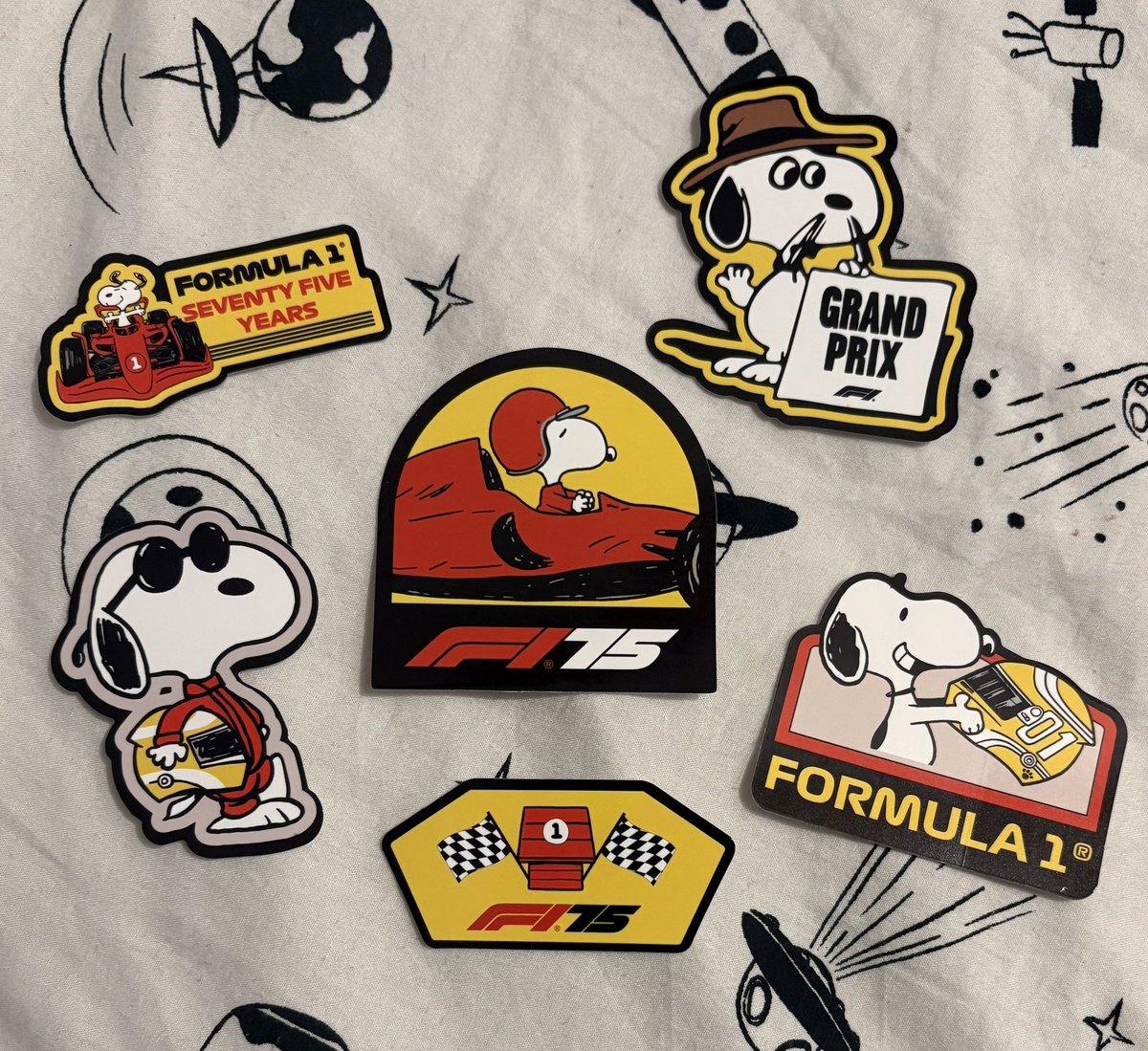 F1 75 X PEANUTS LIMITED STICKER PACK GIVEAWAY ‼️‼️

rules: 
like and retweet, follow me (<a href="/vrstappns/">mike</a>)
reply with a gif!!

this ends on the 28/2/25!! best of luck :)