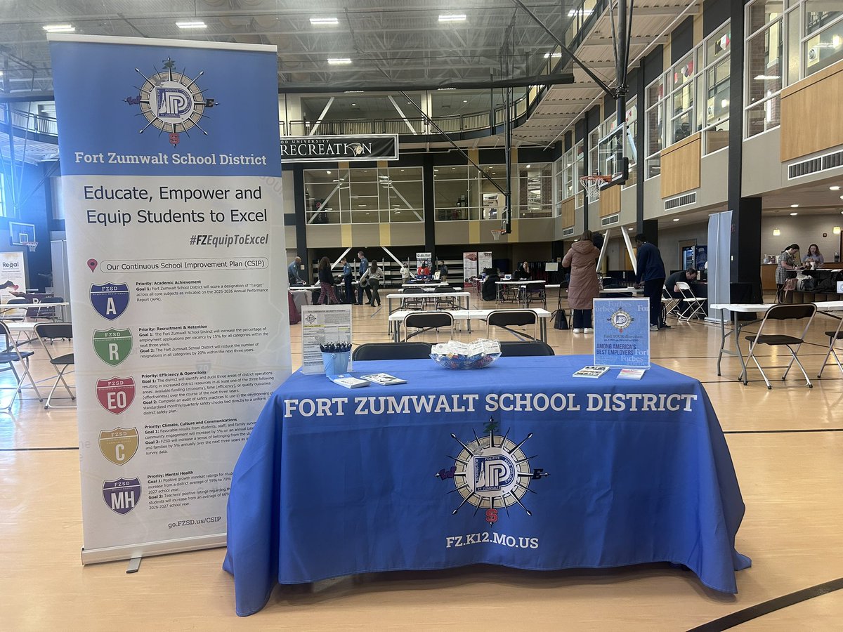 aneill2018's tweet image. Get out of the cold &amp;amp; come join us  inside Evans Commons on the beautiful @LindenwoodU campus! FZSD is excited to connect with @LindenwoodCOEHS future educators!! #EquiptoExcel #FutureEducators