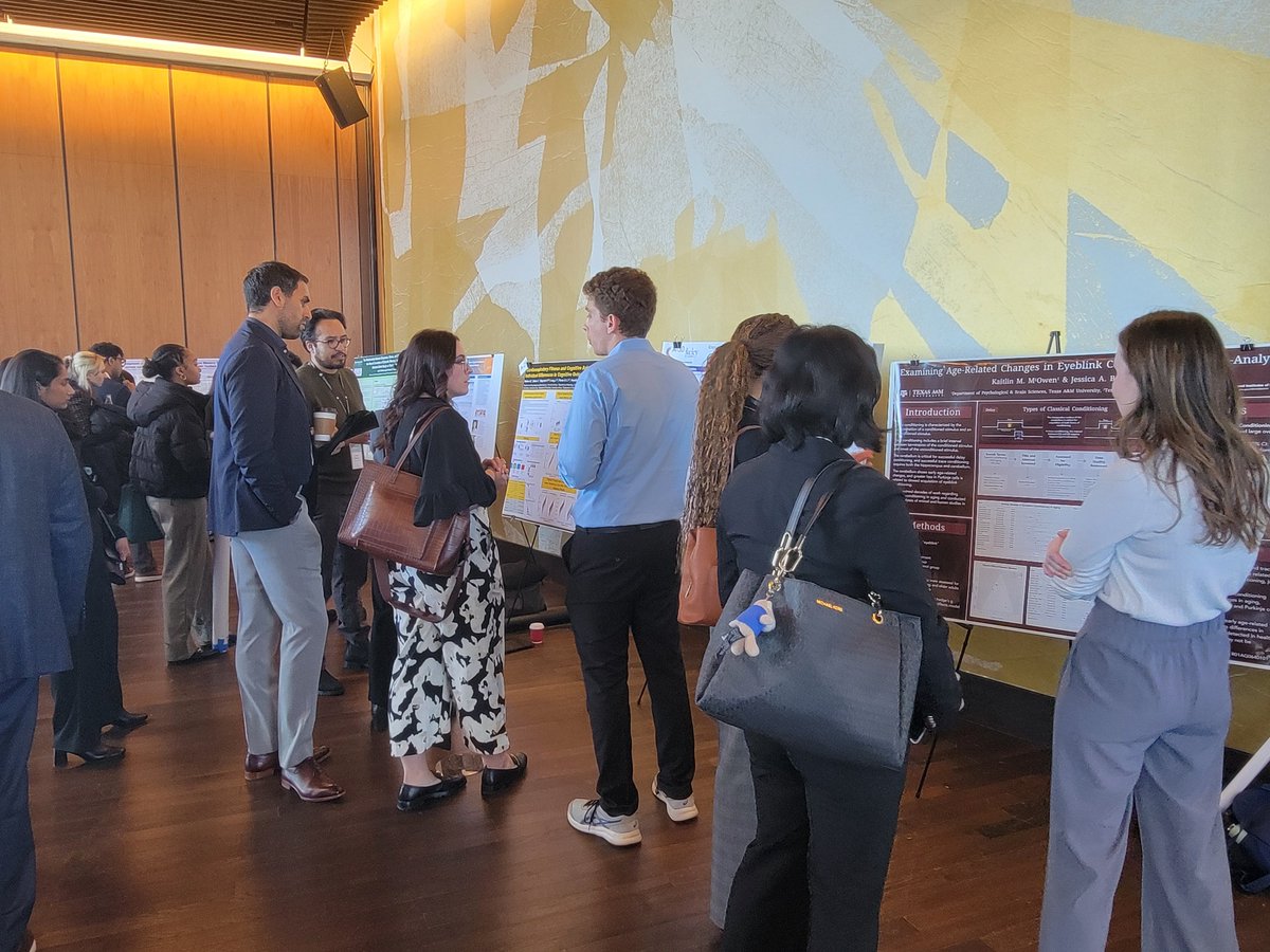 The Dallas Aging and Cognition Conference is in full swing! 🧠✨ Brilliant minds are coming together to explore cutting-edge research on aging, cognition, and everything in between. Poster presentations are taking center stage, sparking insightful discussions.
#DACC2025 #CVL