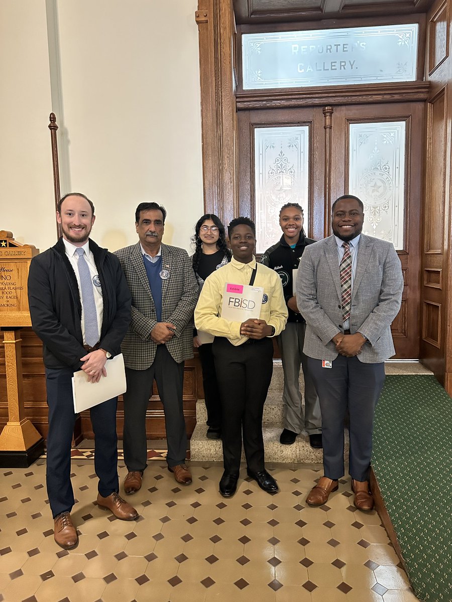 Texas State Senator Borris L. Miles (@borrislmiles) on Twitter photo Thank you to the <a href="/FortBendISD/">Fort Bend ISD</a> students from Hightower, Willowridge and Thurgood Marshall High Schools for stopping by my office to advocate for more public education funding, specifically for school safety and cybersecurity. #txlege #hounews #sd13 Thank you to the <a href="/FortBendISD/">Fort Bend ISD</a> students from Hightower, Willowridge and Thurgood Marshall High Schools for stopping by my office to advocate for more public education funding, specifically for school safety and cybersecurity. #txlege #hounews #sd13