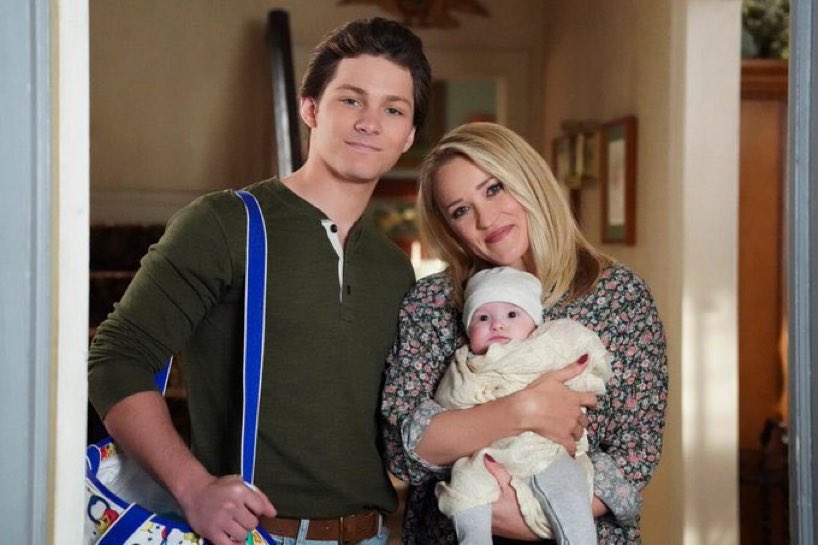 The ‘Young Sheldon’ sequel series  ‘GEORGIE &amp; MANDY’S FIRST MARRIAGE’ has been renewed for Season 2