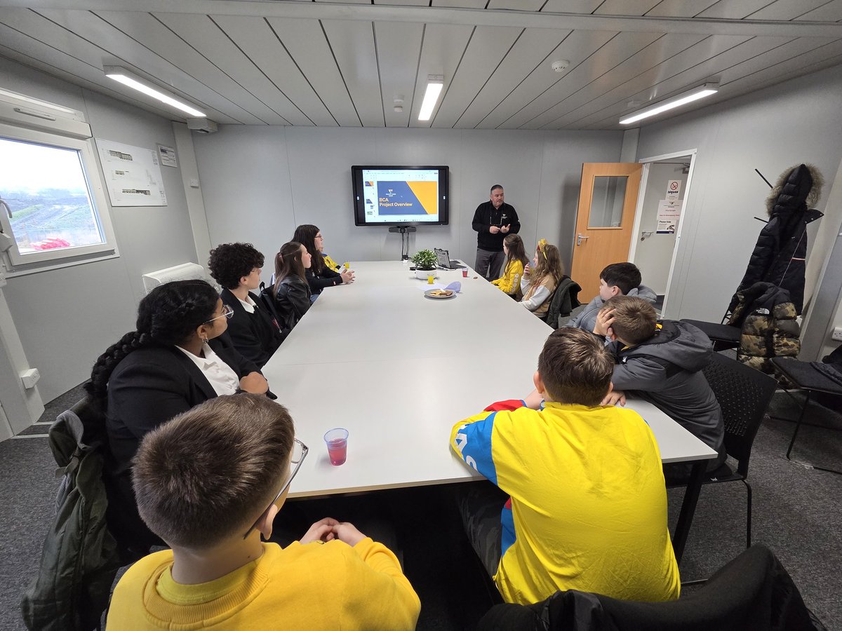 marys_rc's tweet image. Diolch yn fawr iawn to Rhys Williams from Willmott Dixon for giving the Senedd Ministers a comprehensive and exciting update of the BCA Project, which will be shared with their campuses. 
@Illtyds_RC
@StAloysiusRC
@BishopHedleyRC
#ComingSoon 
#BuildProgress 
@WillmottDixon