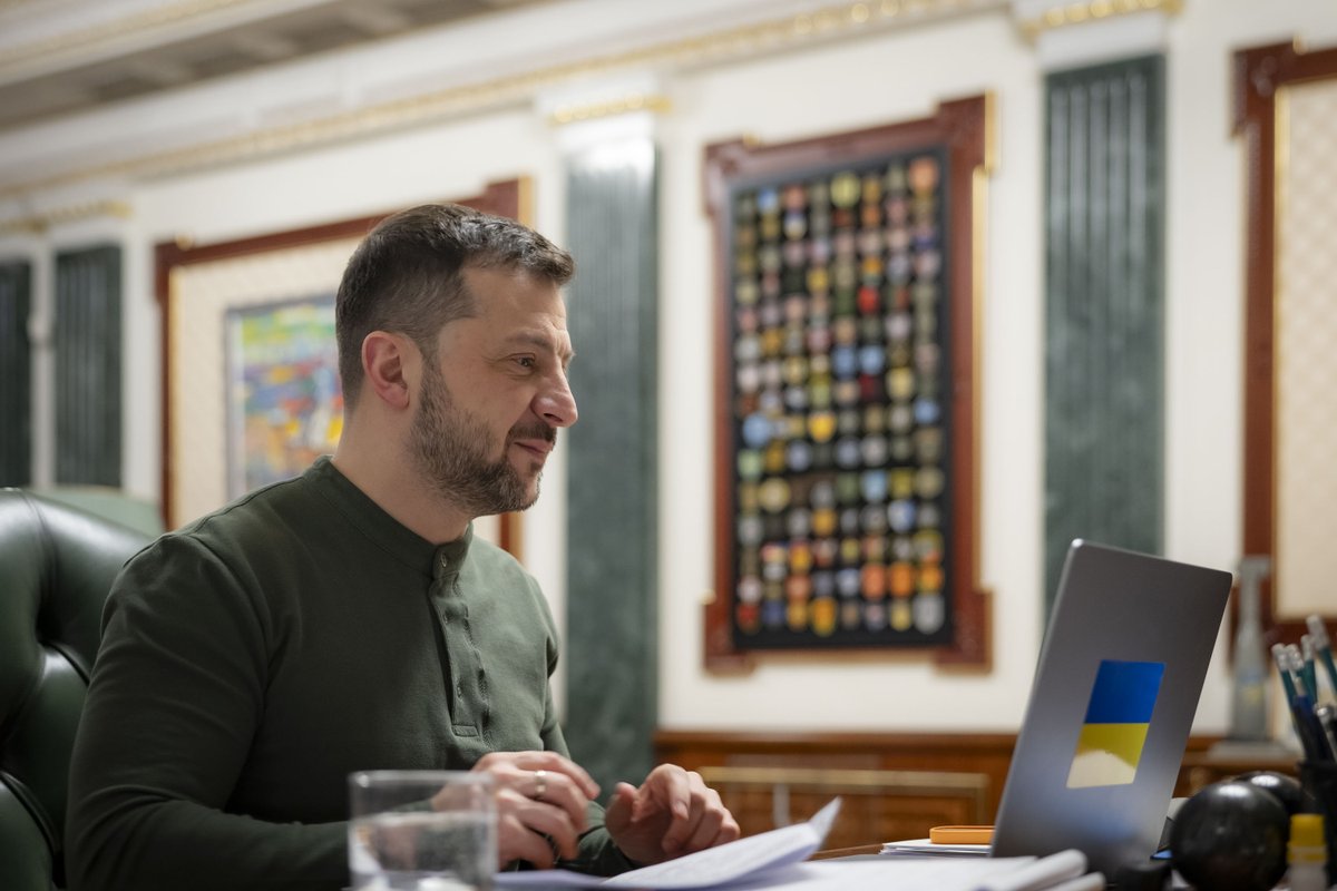 Volodymyr Zelenskyy / Володимир Зеленський (@zelenskyyua) on Twitter photo I spoke with South African President <a href="/CyrilRamaphosa/">Cyril Ramaphosa 🇿🇦</a> and thanked him for South Africa’s support of Ukraine’s sovereignty and territorial integrity.
It is important that our countries share the same position: nothing about Ukraine without Ukraine. We all hope to achieve a just I spoke with South African President <a href="/CyrilRamaphosa/">Cyril Ramaphosa 🇿🇦</a> and thanked him for South Africa’s support of Ukraine’s sovereignty and territorial integrity.
It is important that our countries share the same position: nothing about Ukraine without Ukraine. We all hope to achieve a just