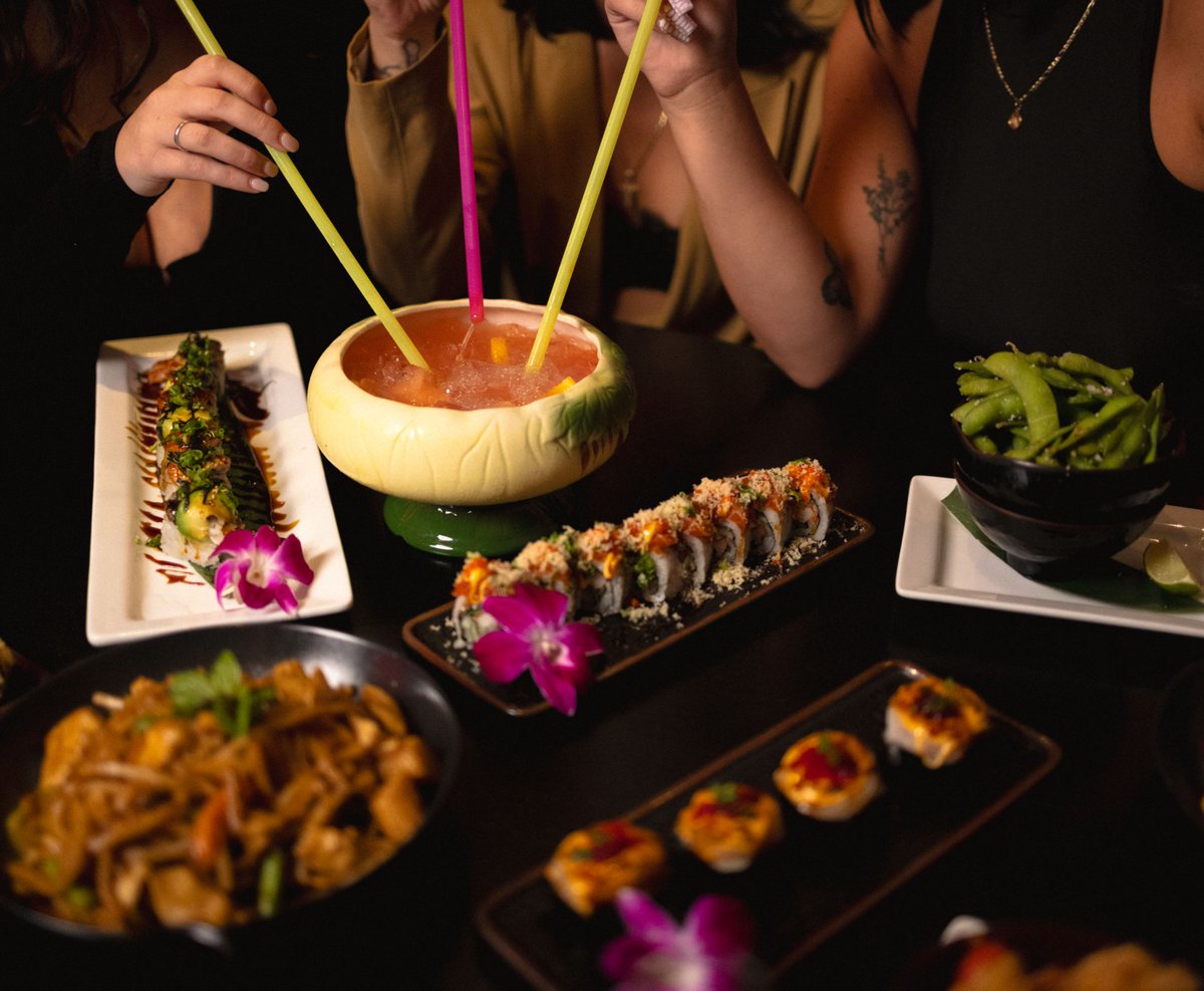 Girls nights are better at Red Lantern💋💃#Foxwoods