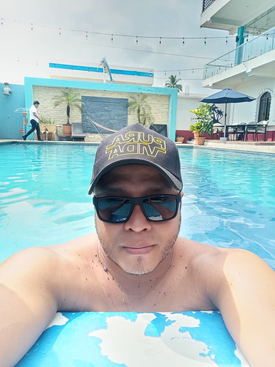BarillasJc's tweet photo. Un día de relax 😎 https://t.co/b8wON3g0da