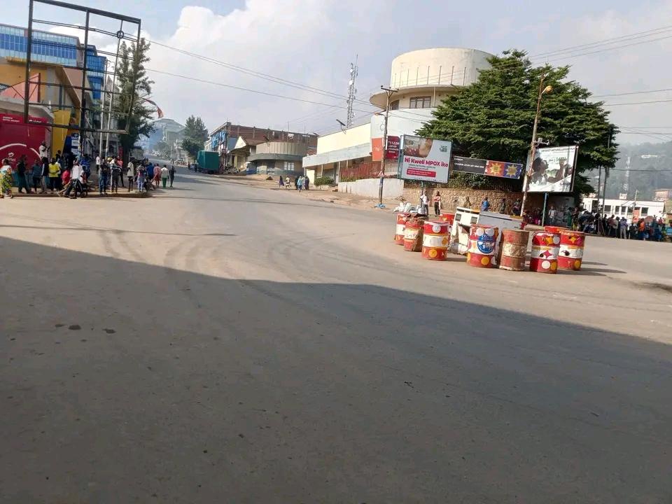 FistonBasubi's tweet photo. Nous allons laisser le peuple congolais d'opérer un choix BUKAVU propre comme jamais @afcongo @WillyNG0MA @Bev_TSHIMINYI @rkitsita @afdc_a1 @fleury_makiadi https://t.co/EAv4R1Lbcr