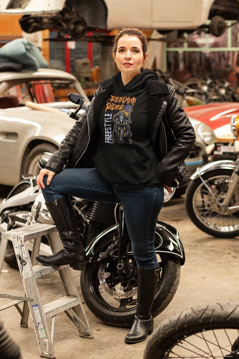 Its great when you find the perfect model for the design #BikerGirl