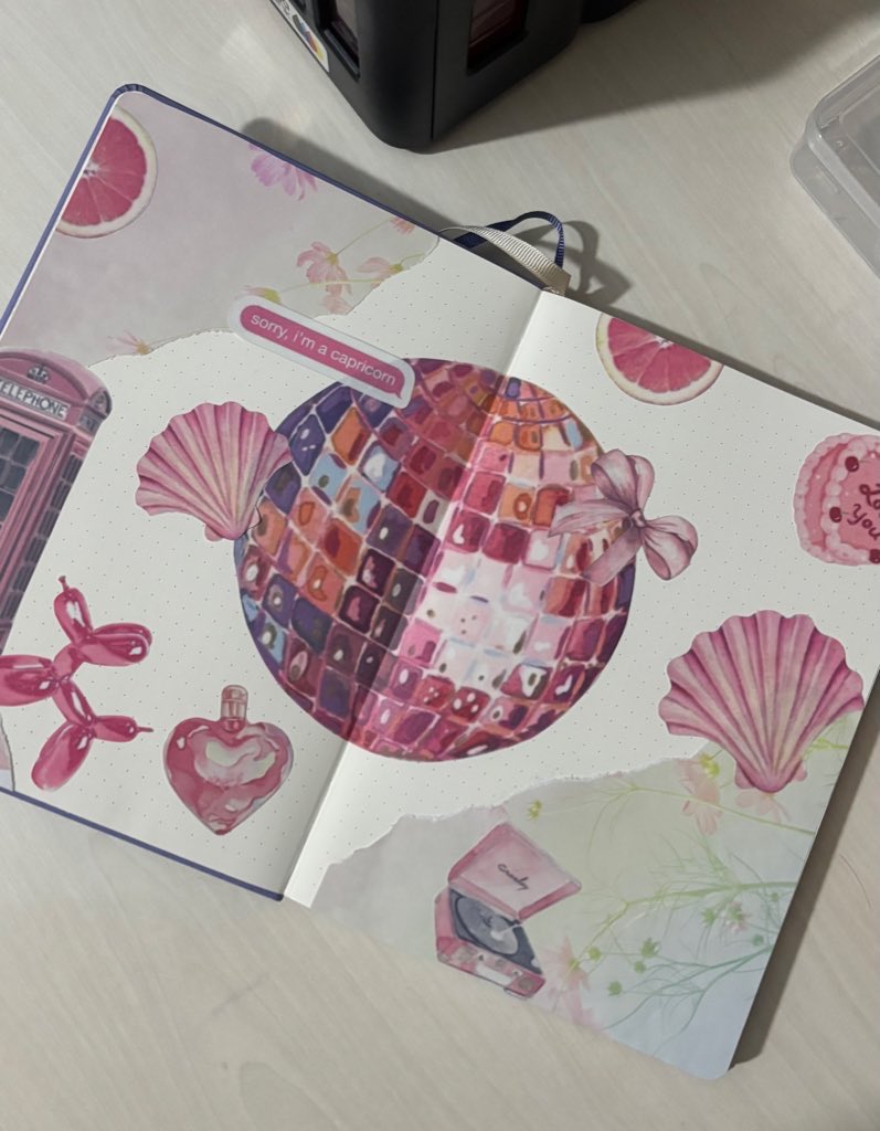 welcome to my first page ✨🪩
#bulletjournal #bujo #ajanda