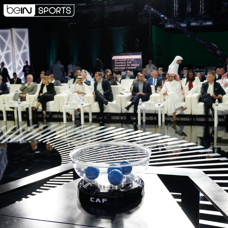 beINSPORTS's tweet photo. 📸 لقطات من كواليس قرعة ربع نهائي دوري أبطال إفريقيا توتال إنيرجيز وكأس الاتحاد الإفريقي توتال إنيرجيز التي أقيمت في استديوهات beIN SPORTS في الدوحة 🤩

#beINDraw | #CAFDraw | #CAFCL | #CAFCC | #TotalEnergiesCAFCL | #TotalEnergiesCAFCC