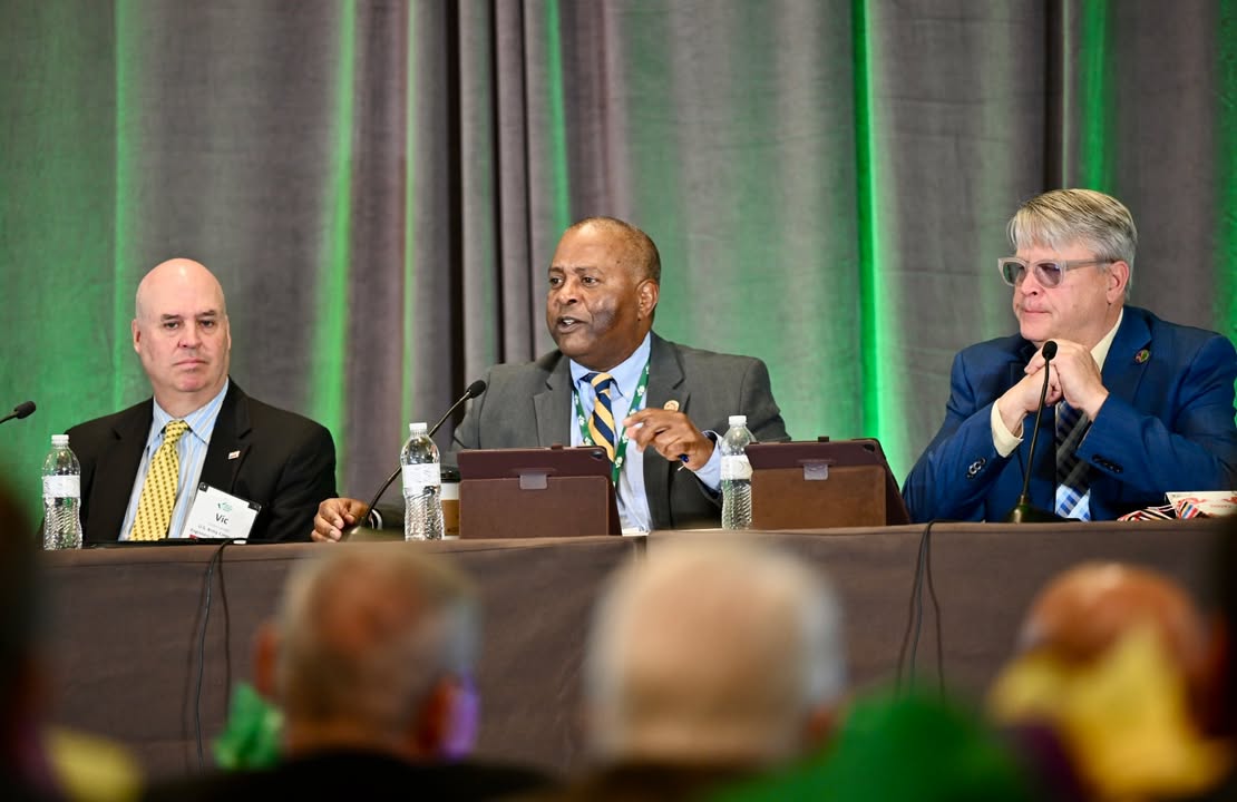 Investing in infrastructure = investing in soybean farmers' future. At this week's board meeting in New Orleans, a panel discussed the impact of USB’s investment in infrastructure research that led to the successful dredging project on the lower Mississippi River.
