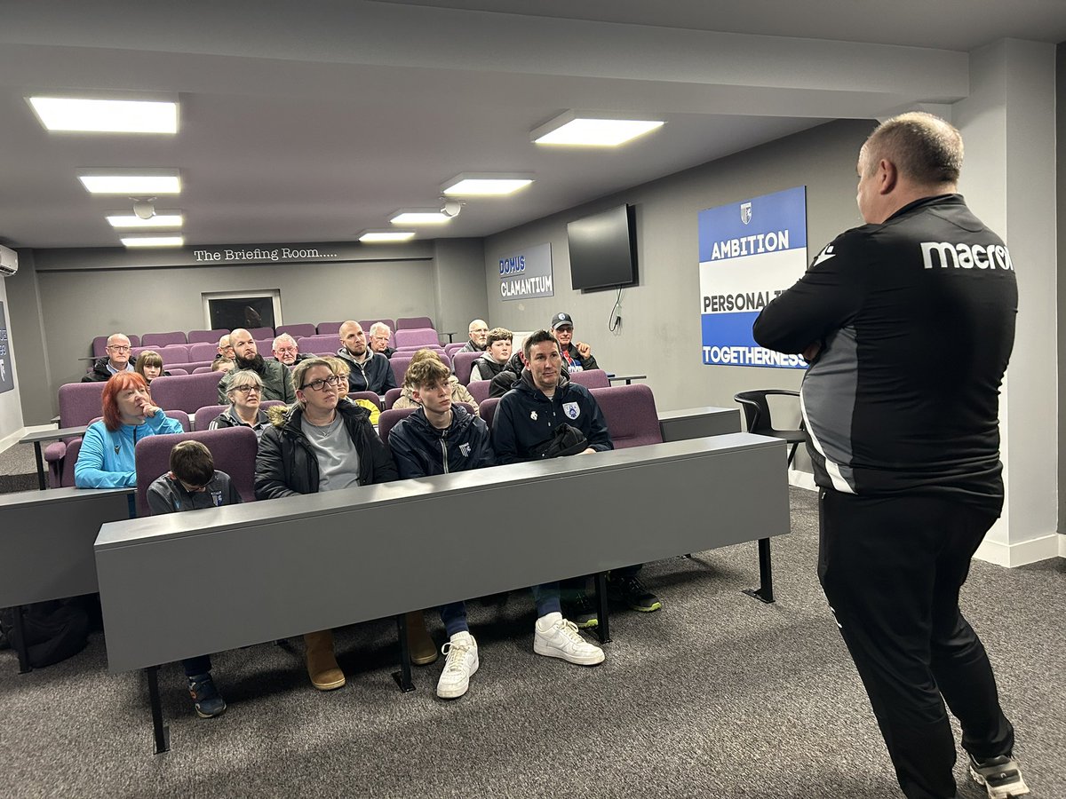 Daniel Lambert tweet media