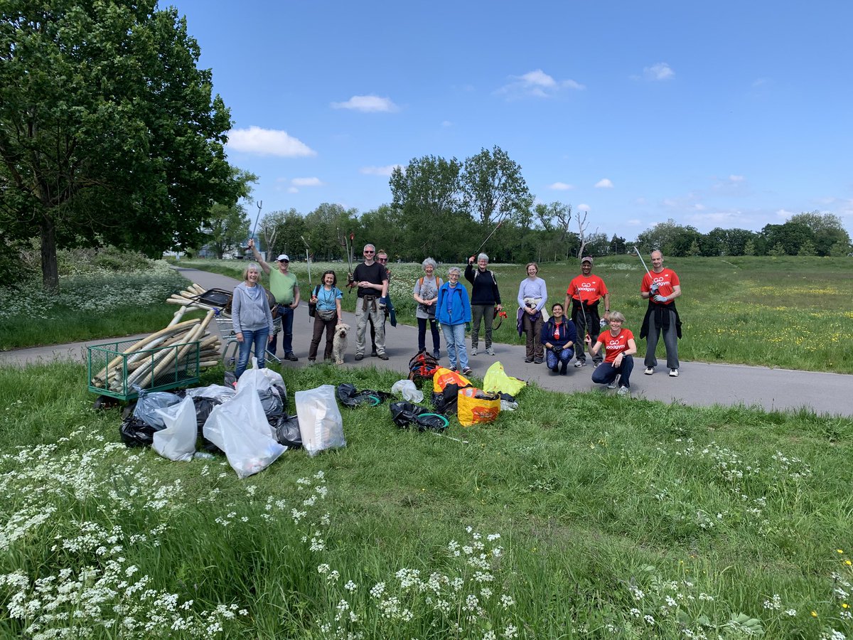 If you’re free this Sunday 23rd from 11am please do join us to help clear up #woolwichcommon- it needs some help! Join us on the cycle path near the history information sign. All equipment provided.