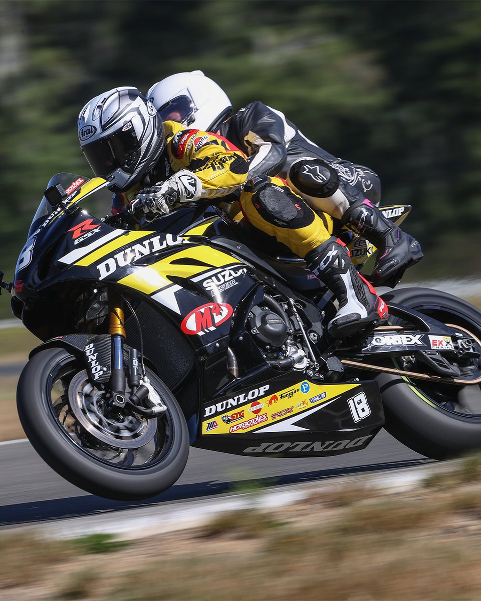 Feel the speed &amp; make an impact! 🏁🏍️

Hit up to 150 mph with a pro superbike racer at MotoAmerica, April 4-6‼️ Your Dunlop Ecstar Suzuki 2-Seater Superbike ticket includes weekend general admission AND a weekend parking pass! 

🌟 Bonus: Proceeds support the Roadracing World