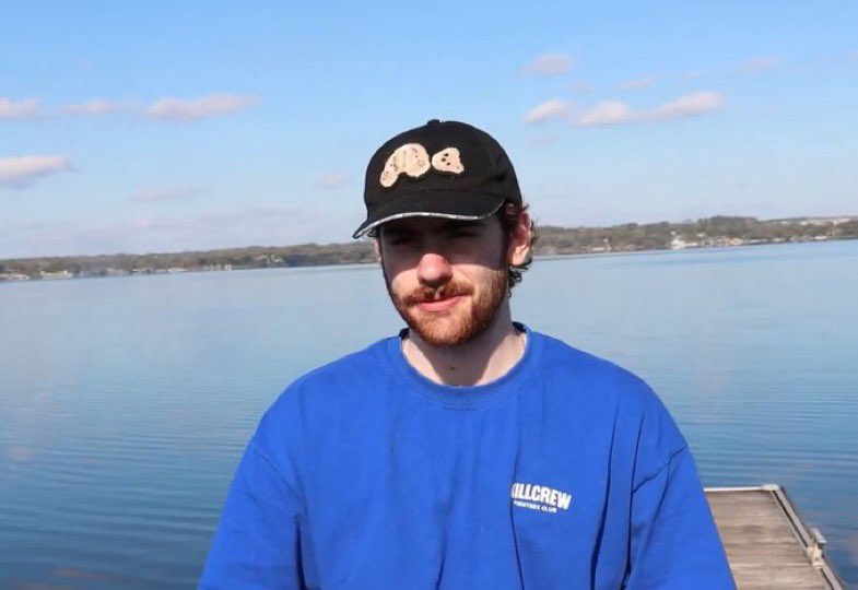 sap_thinks's tweet image. 🔥| HIS HAIR HELLO.