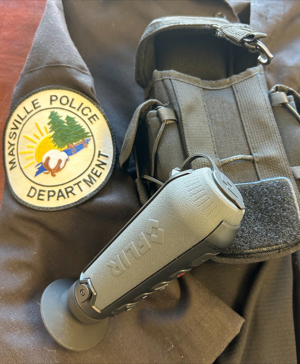 USDSA's tweet photo. The USDSA awarded the Maysville Police Department in Georgia with a FLIR. https://t.co/KvAzW87AJ4