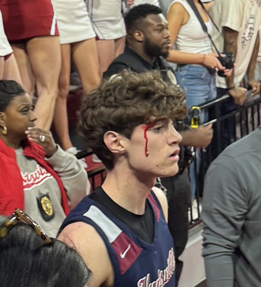 Jim Page (@jimpagejr) on Twitter photo I’ve never seen a grittier, tougher, or more well-rounded high school player than <a href="/JD_Gossett5/">JD Gossett</a>. Had a stellar season for <a href="/HHSPantherHoops/">Huntsville Basketball</a> and was fearless against a dynamic Hoover team. In a basketball game full of future college stars, JD was the best player on the court today. I’ve never seen a grittier, tougher, or more well-rounded high school player than <a href="/JD_Gossett5/">JD Gossett</a>. Had a stellar season for <a href="/HHSPantherHoops/">Huntsville Basketball</a> and was fearless against a dynamic Hoover team. In a basketball game full of future college stars, JD was the best player on the court today.